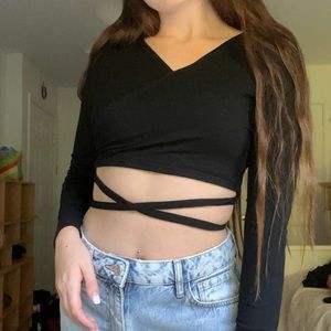 Long sleeve dressy tie top